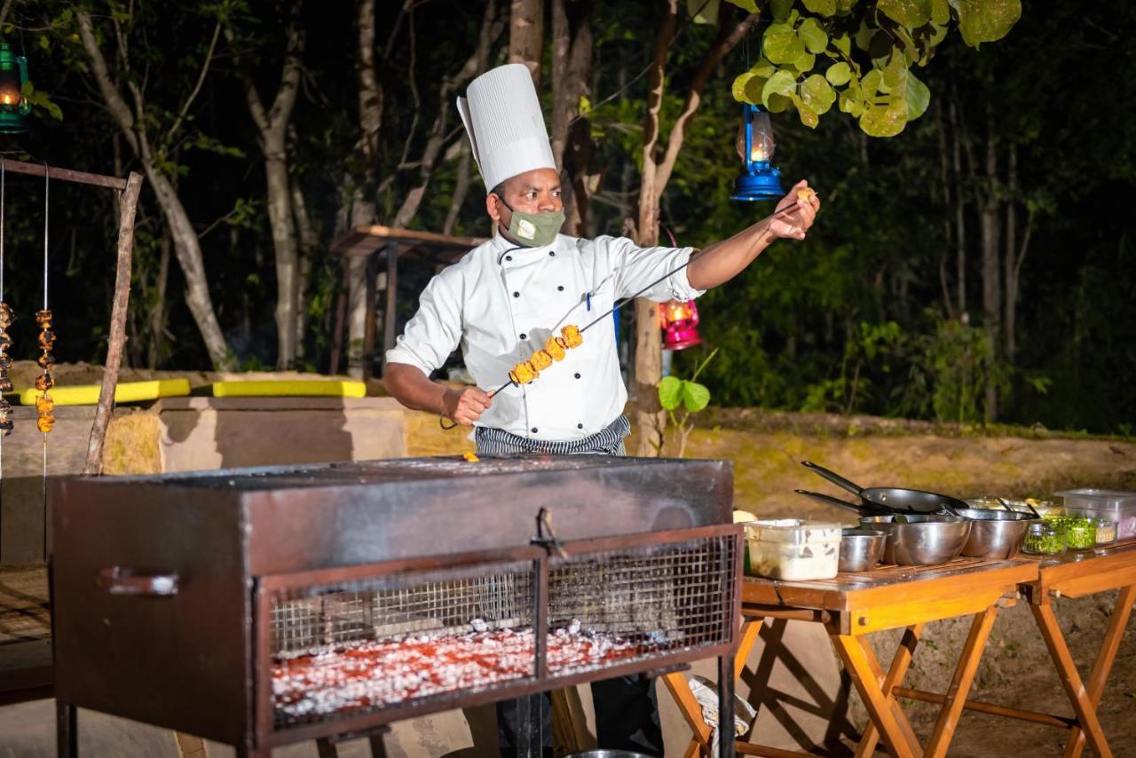 Kanha Jungle Camp 외부 사진